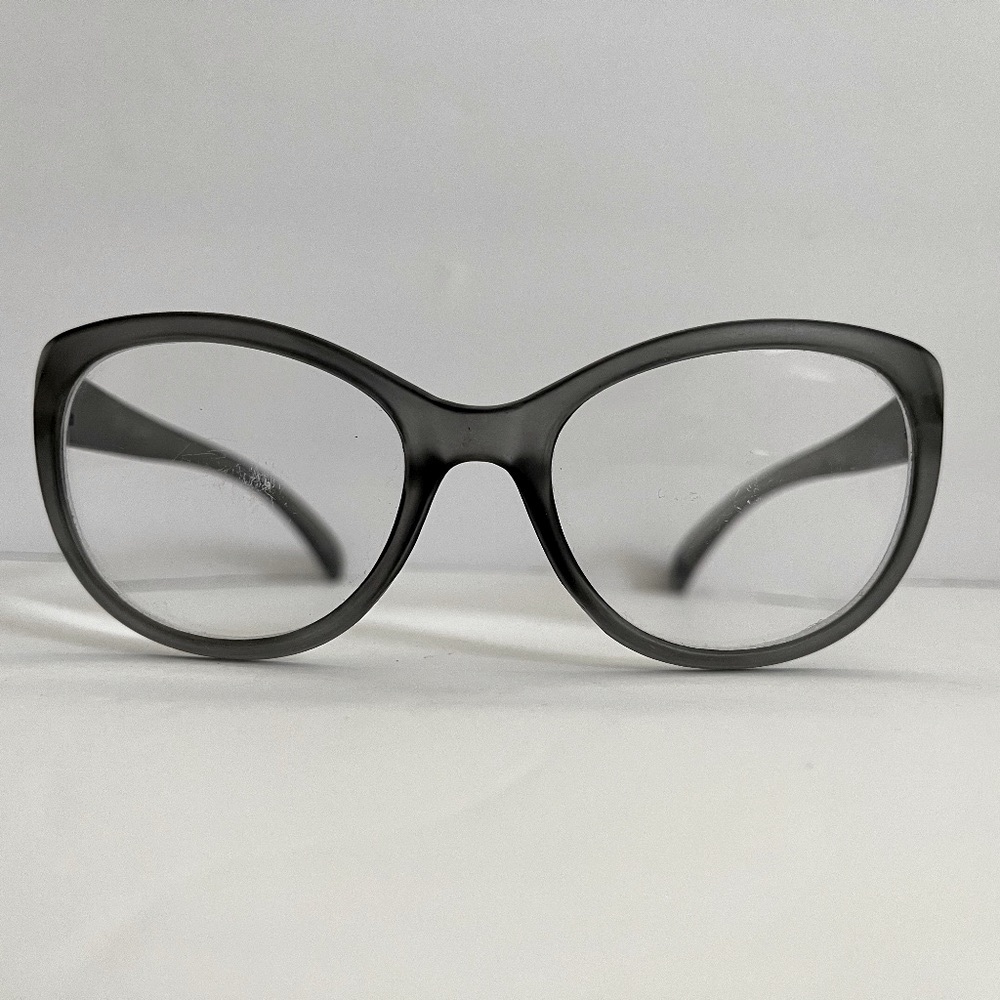 Betsey Johnson Dotty Slate Gray Full Rim Cay Eye Eyeglasses 19 52 135